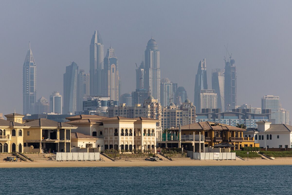 Who are the biggest property buyers in Dubai?