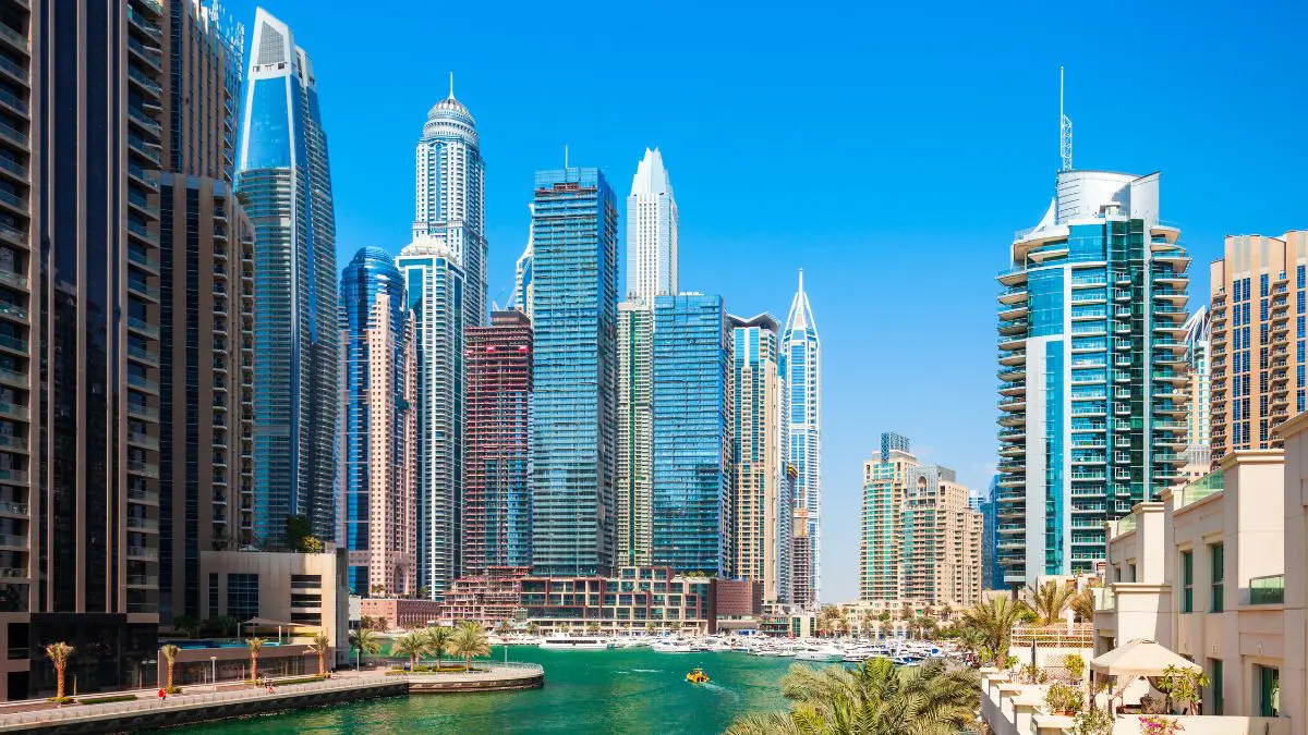 Can Indians buy flat in Dubai?