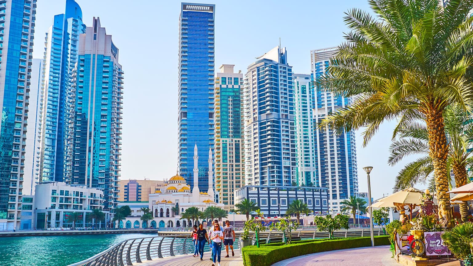 What is the Minimum House Price in the UAE?